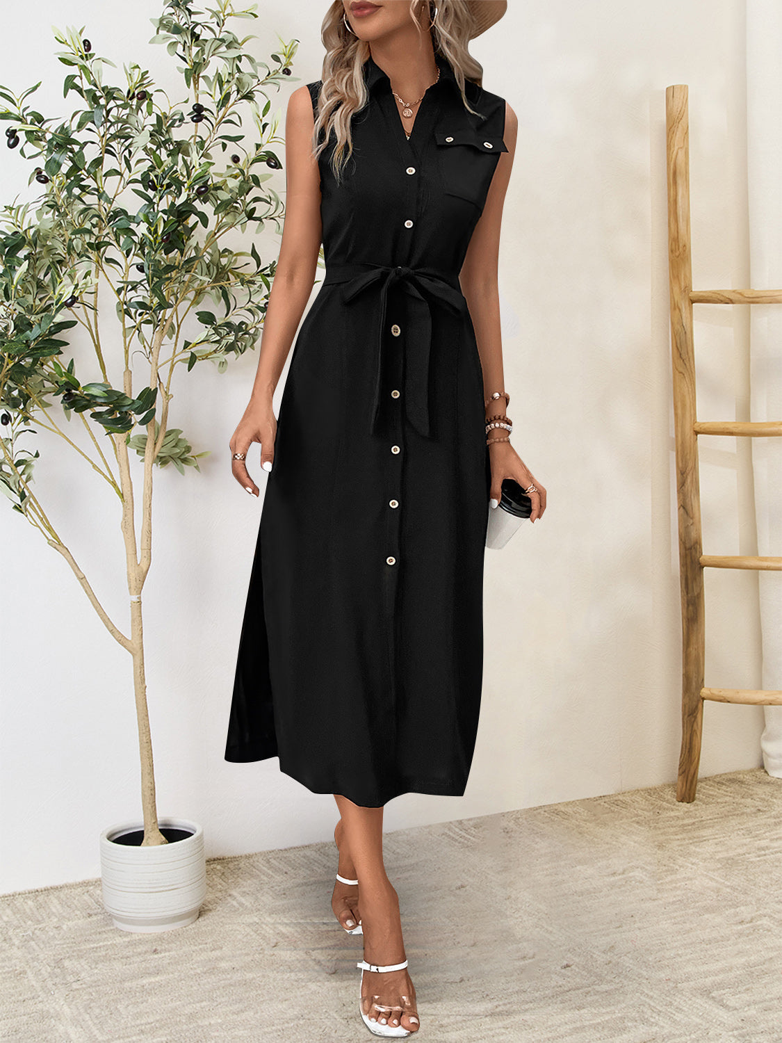 Ärmelloses Midikleid mit Knopfleiste
