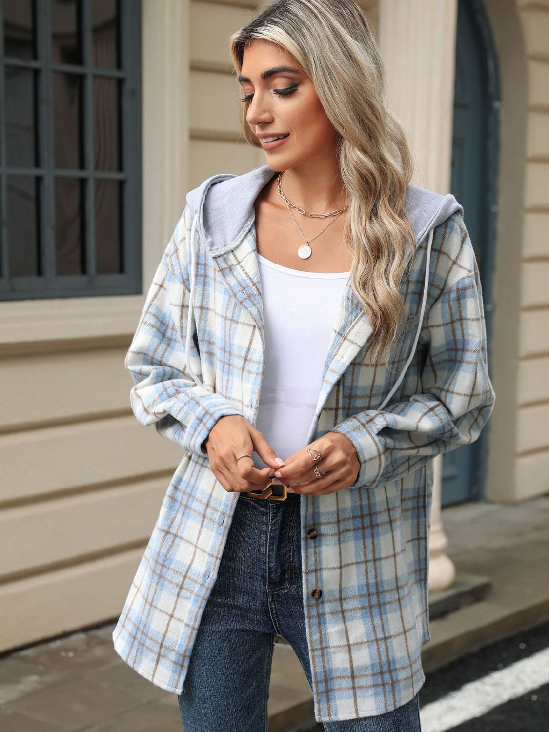 Karierte Kapuzenjacke mit Kordelzug und Knopfleiste