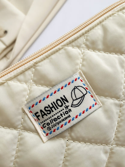 Solide gesteppte Clutch mit Reißverschluss