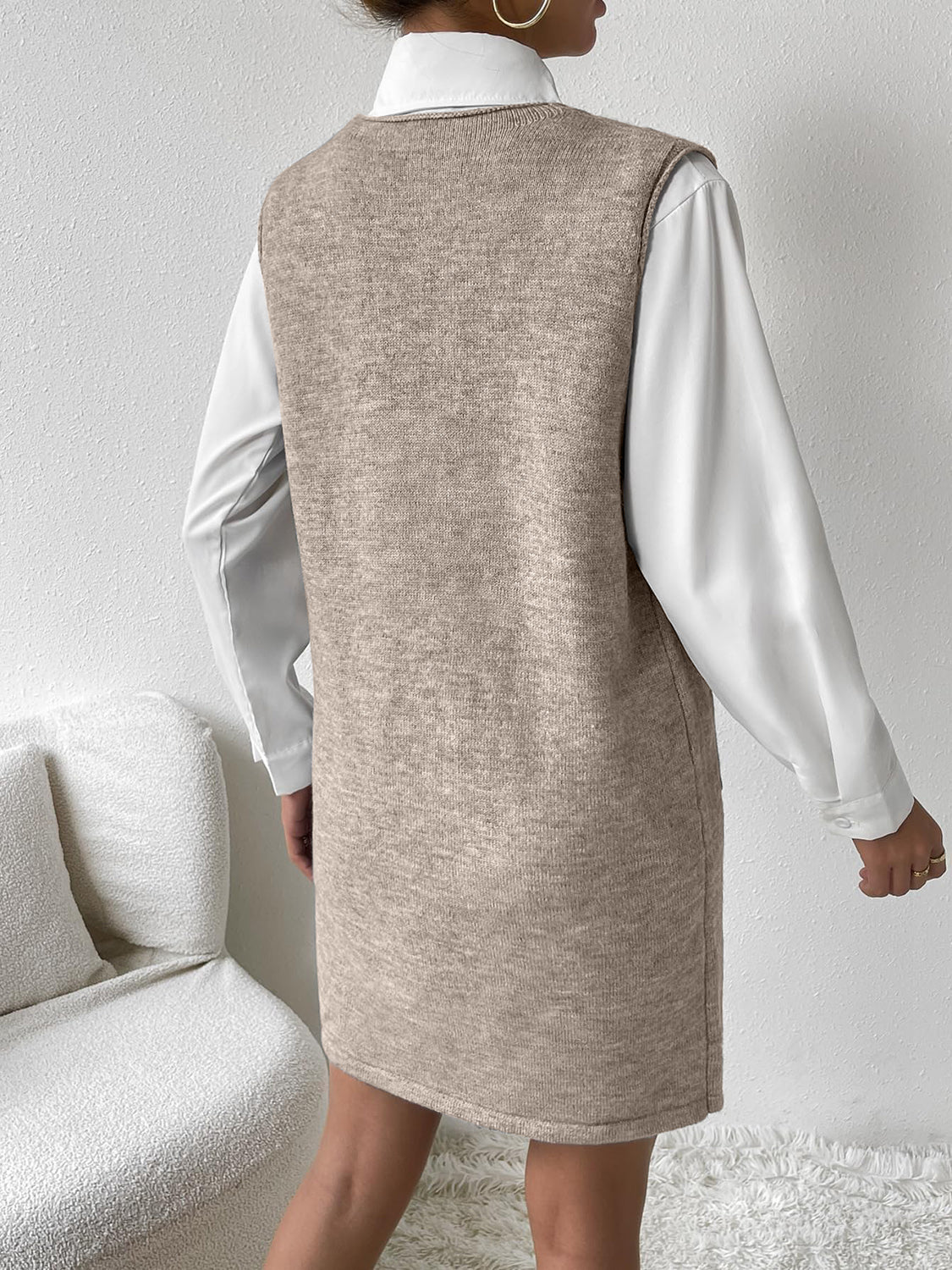 V-Neck Sleeveless Sweater Dress with Pockets – Collections for Her V-Neck Sleeveless Sweater Dress with Pockets – Collections for Her