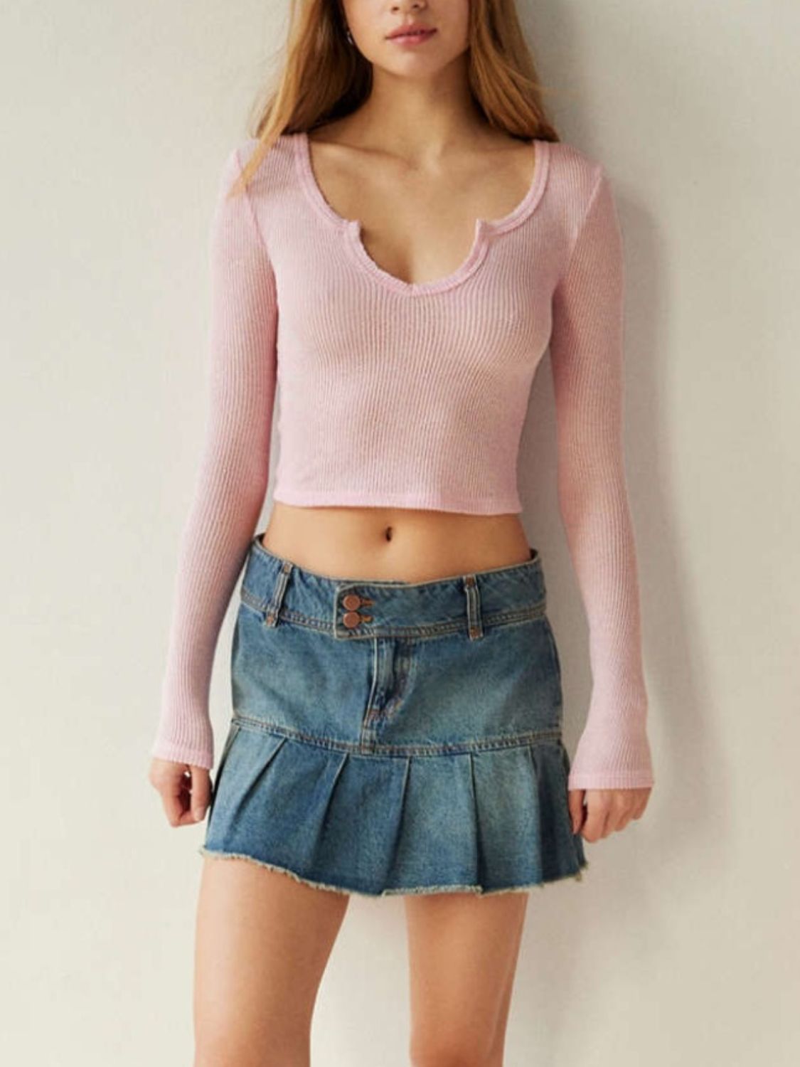 T-Shirt mit langen Ärmeln und Einkerbung