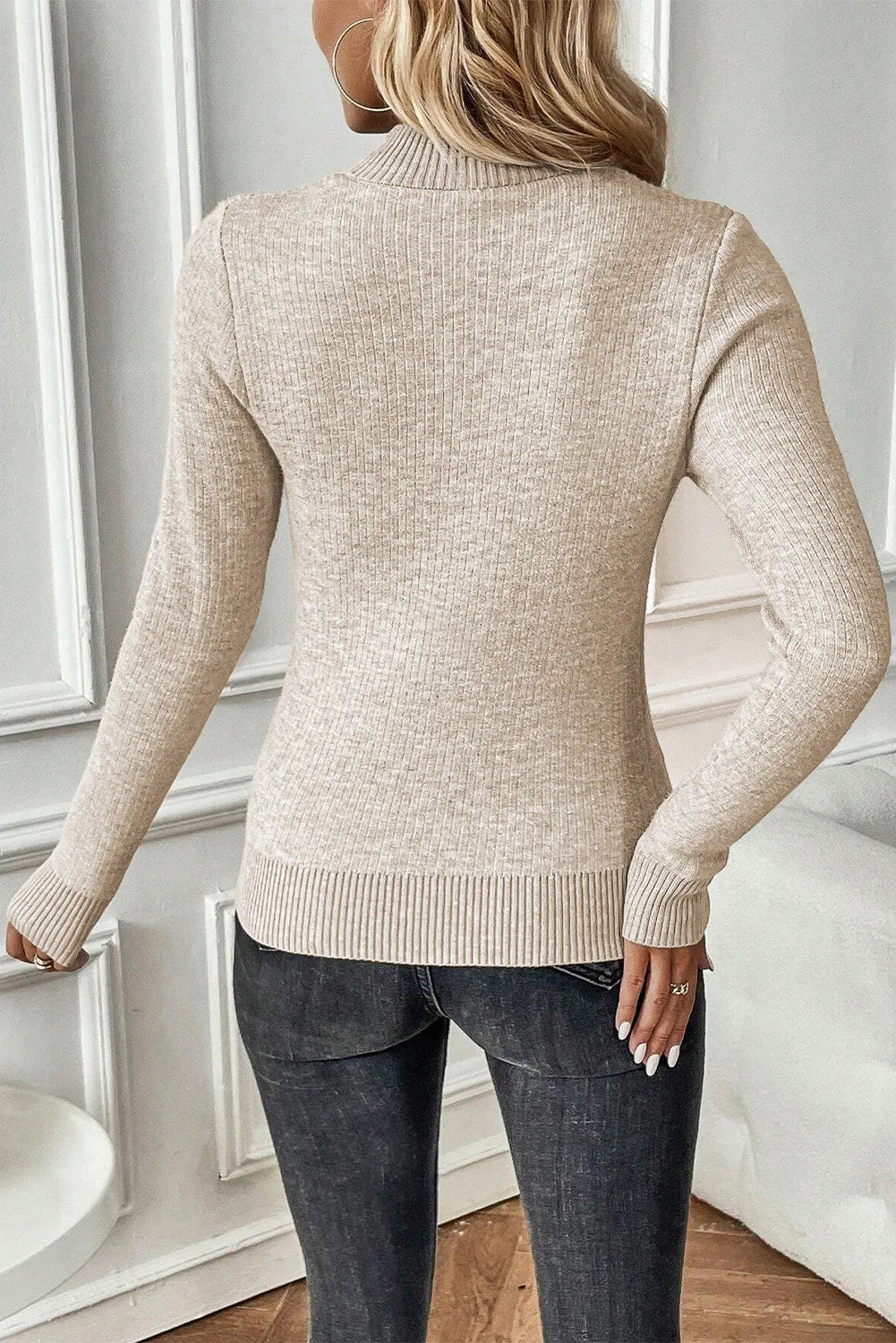 Pullover mit Rollkragen und langen Ärmeln