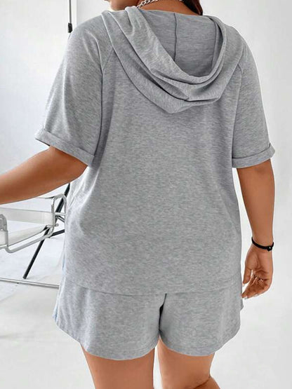 Set mit Kapuzenoberteil und Shorts in voller Größe mit Kordelzug und halbem Reißverschluss, Übergröße