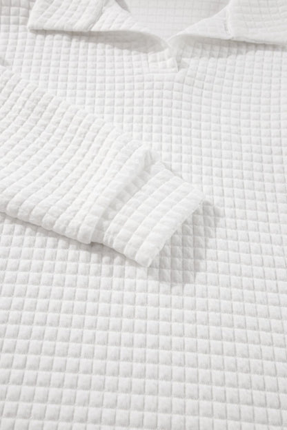 Texturiertes Langarm-Sweatshirt mit Johnny-Kragen