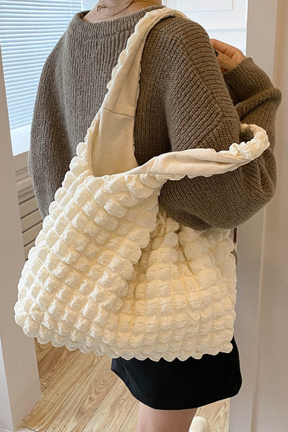 Große Handtasche aus gerüschtem Polyester