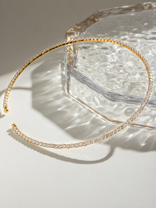 Halskette mit Zirkonia-Intarsien aus Edelstahl