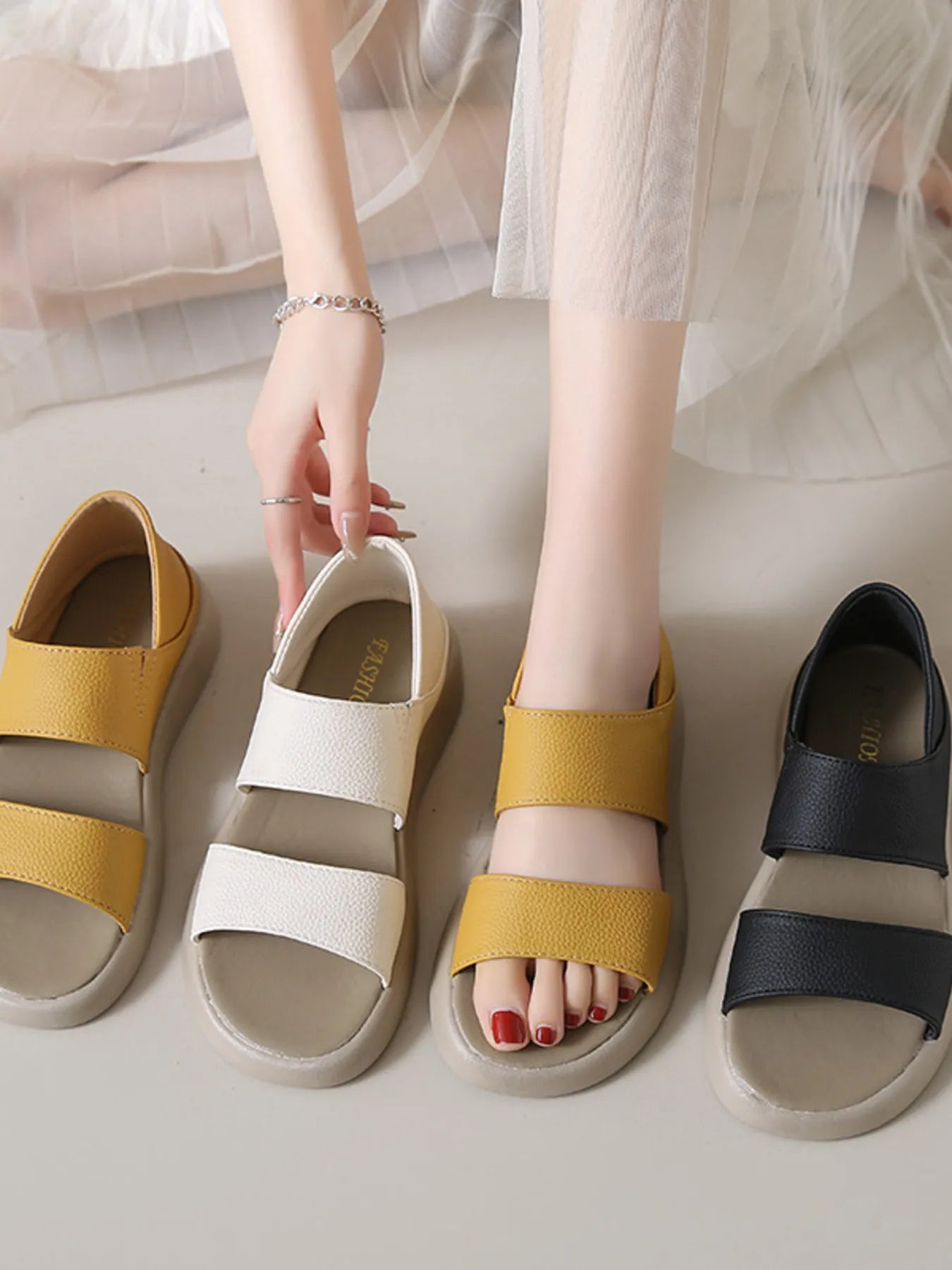 b05ea96bab694cb2bd2d850a5929c82e-Max-Origin