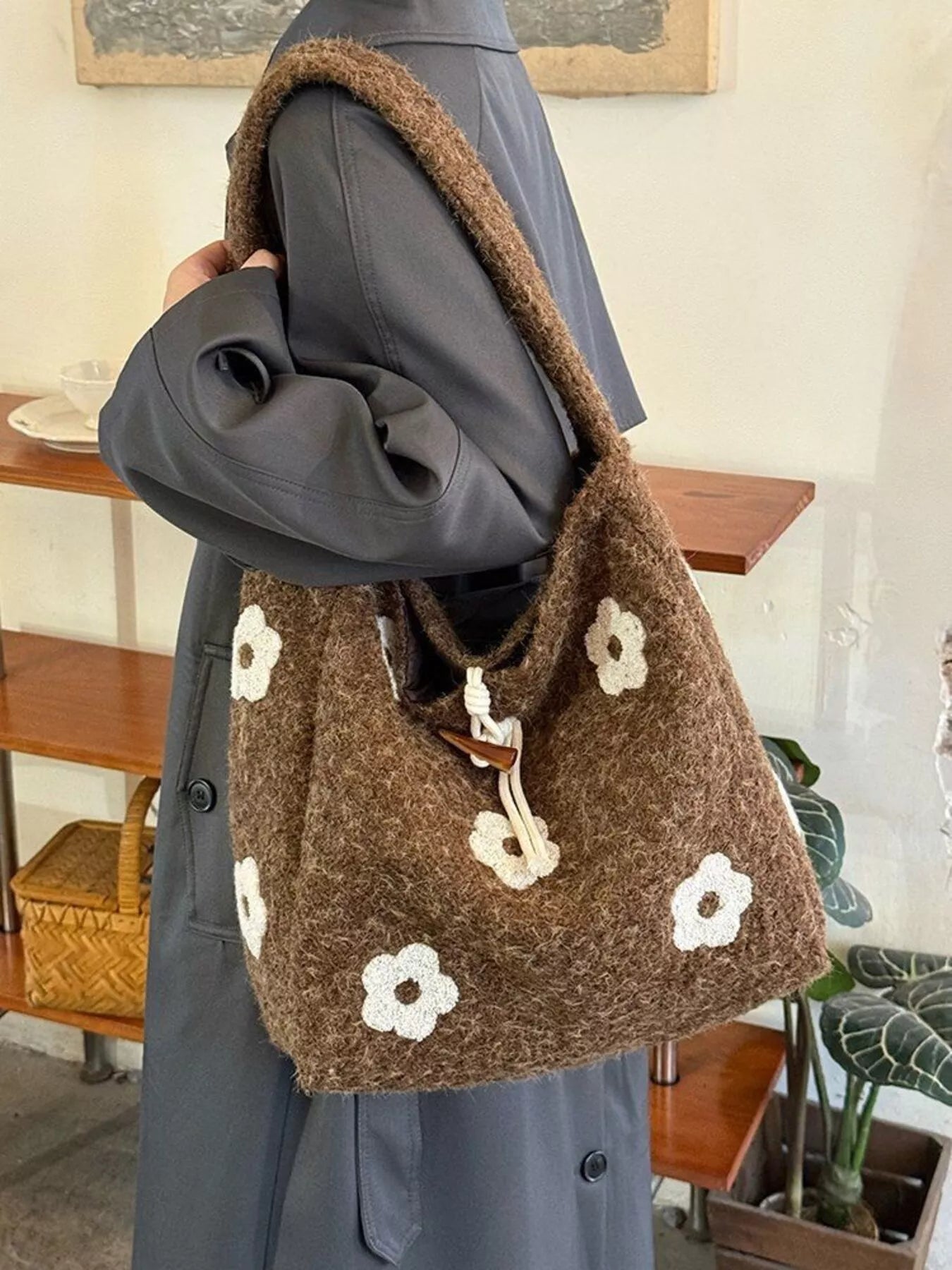 b1ec18f9ef5449cdaf7a1eee5fa882f3-Max-Origin