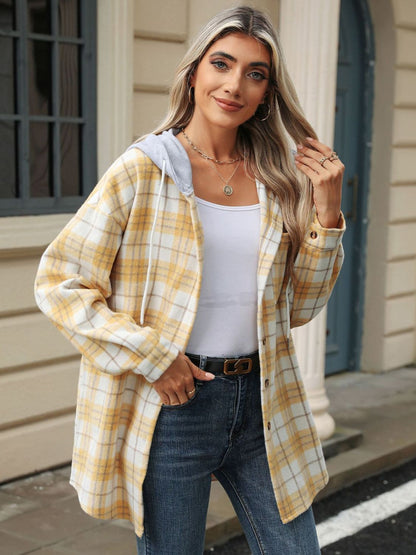 Karierte Kapuzenjacke mit Kordelzug und Knopfleiste