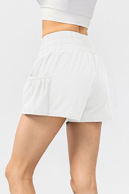 Aktive Shorts mit Taschen und elastischer Taille
