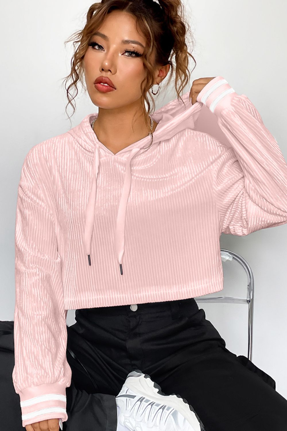 Kapuzenpullover mit überschnittener Schulter und Kordelzug