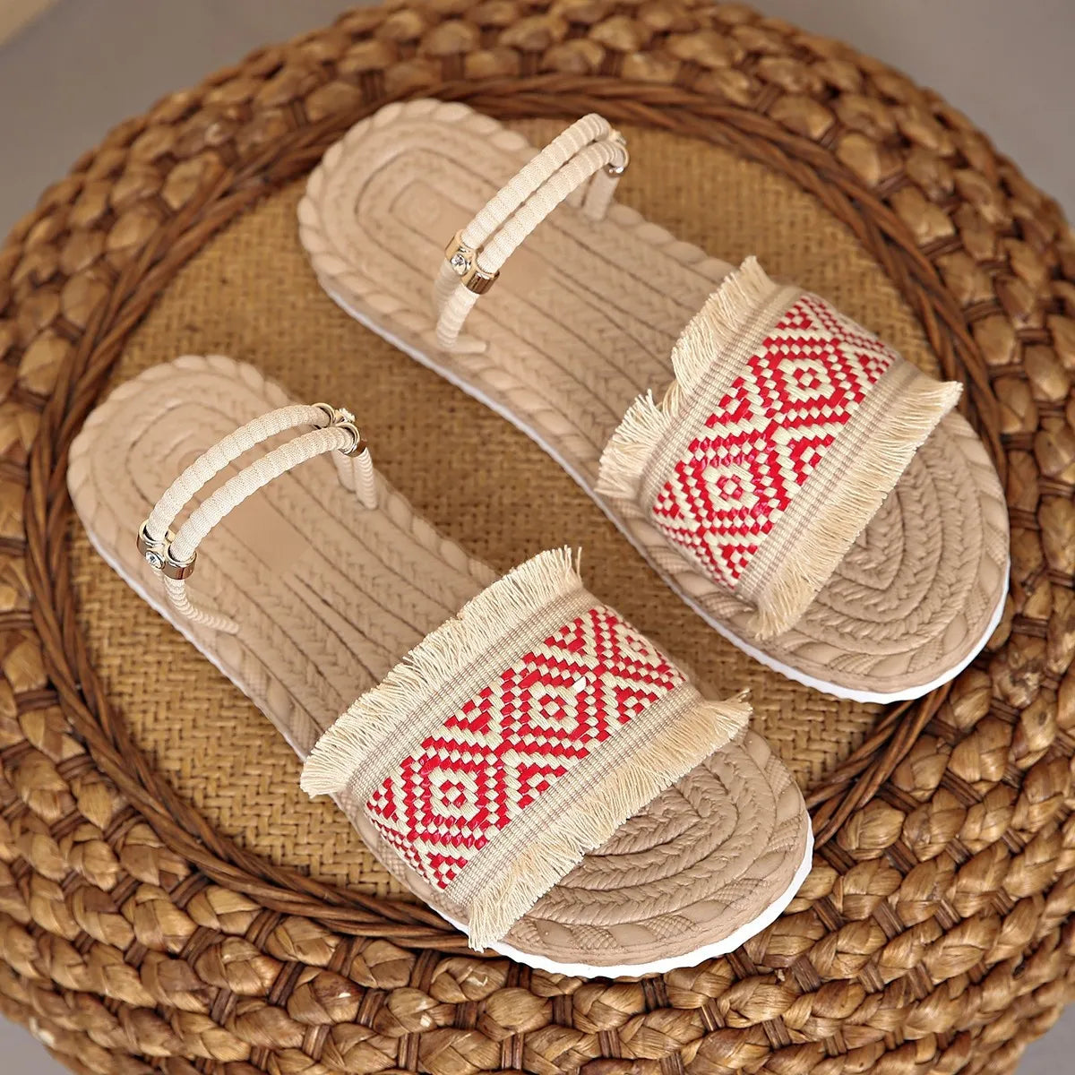 bbe9cb92eba2433f9022d40d6ca4a8e9-Max-Origin