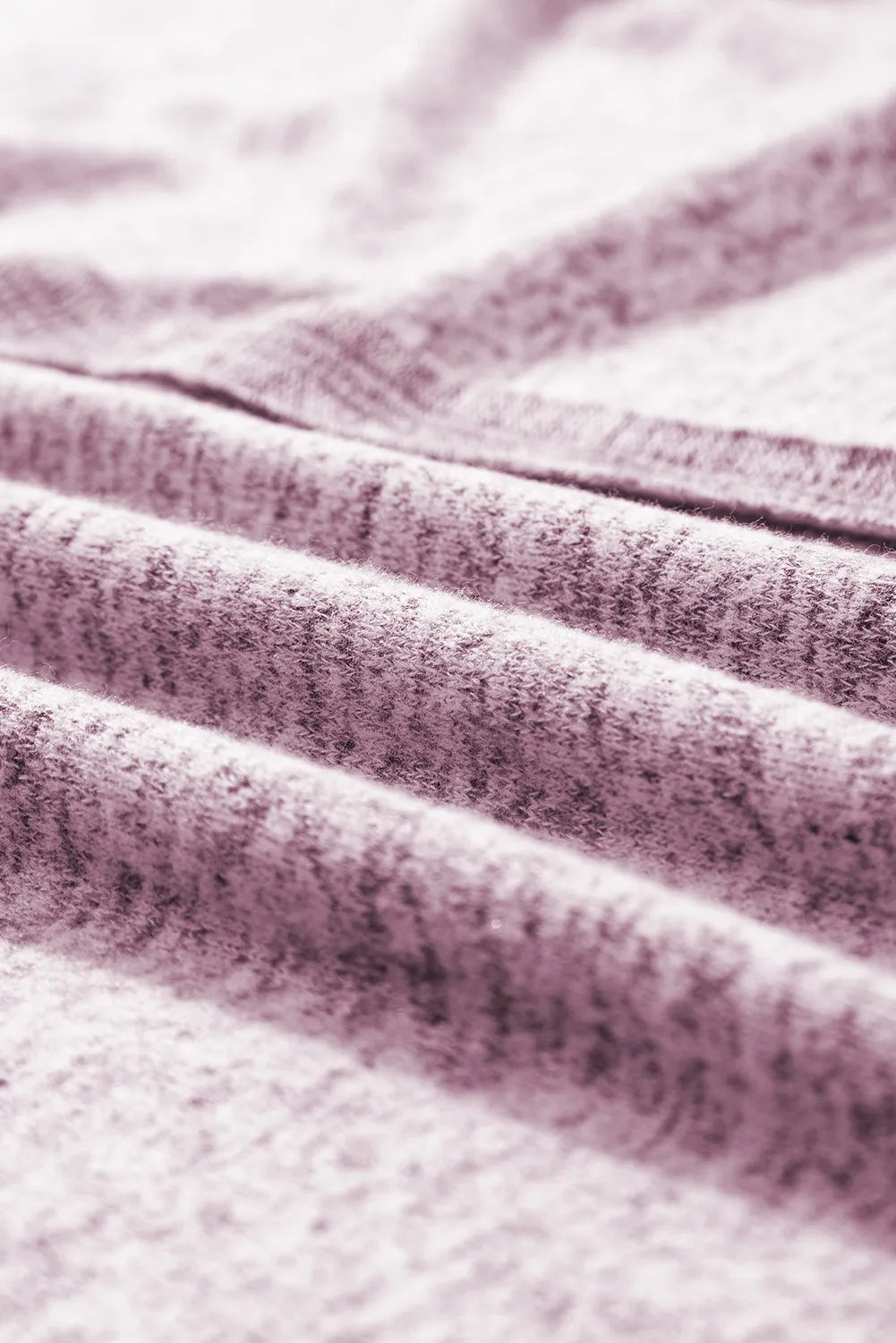 Langärmliges Oberteil mit sichtbaren Nähten und Rundhalsausschnitt