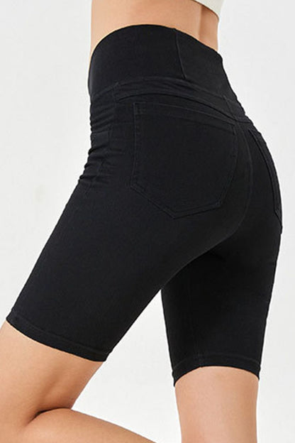 Basic Bae – Jeansshorts mit asymmetrischer Taille und Taschen