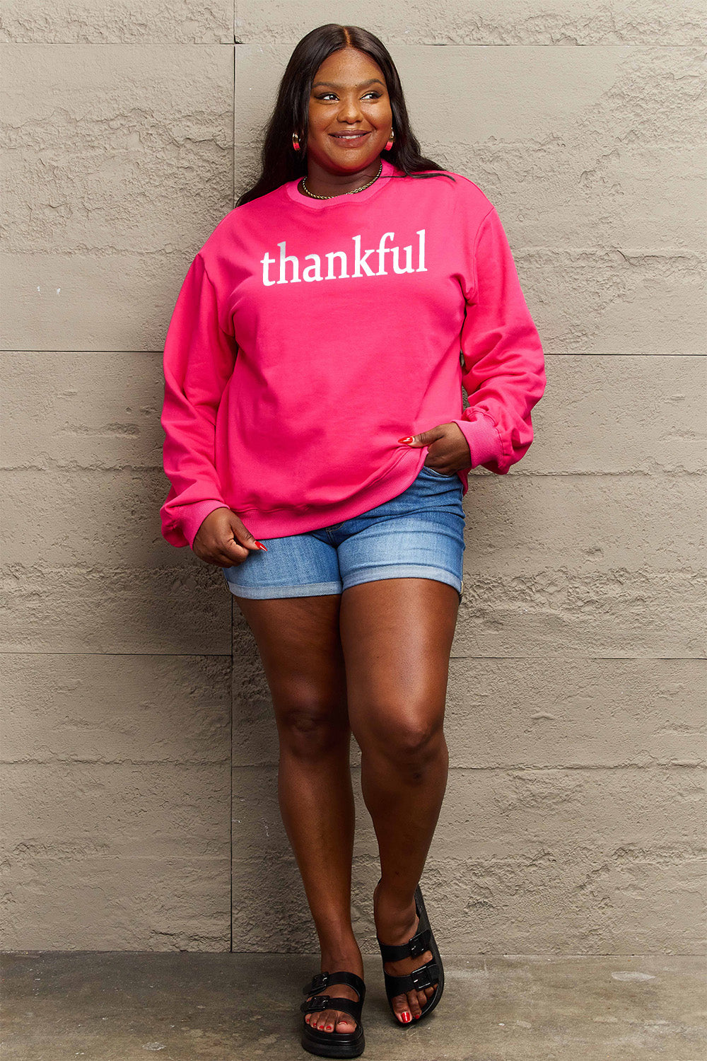 Simply Love – Sweatshirt mit THANKFUL-Grafik in voller Größe