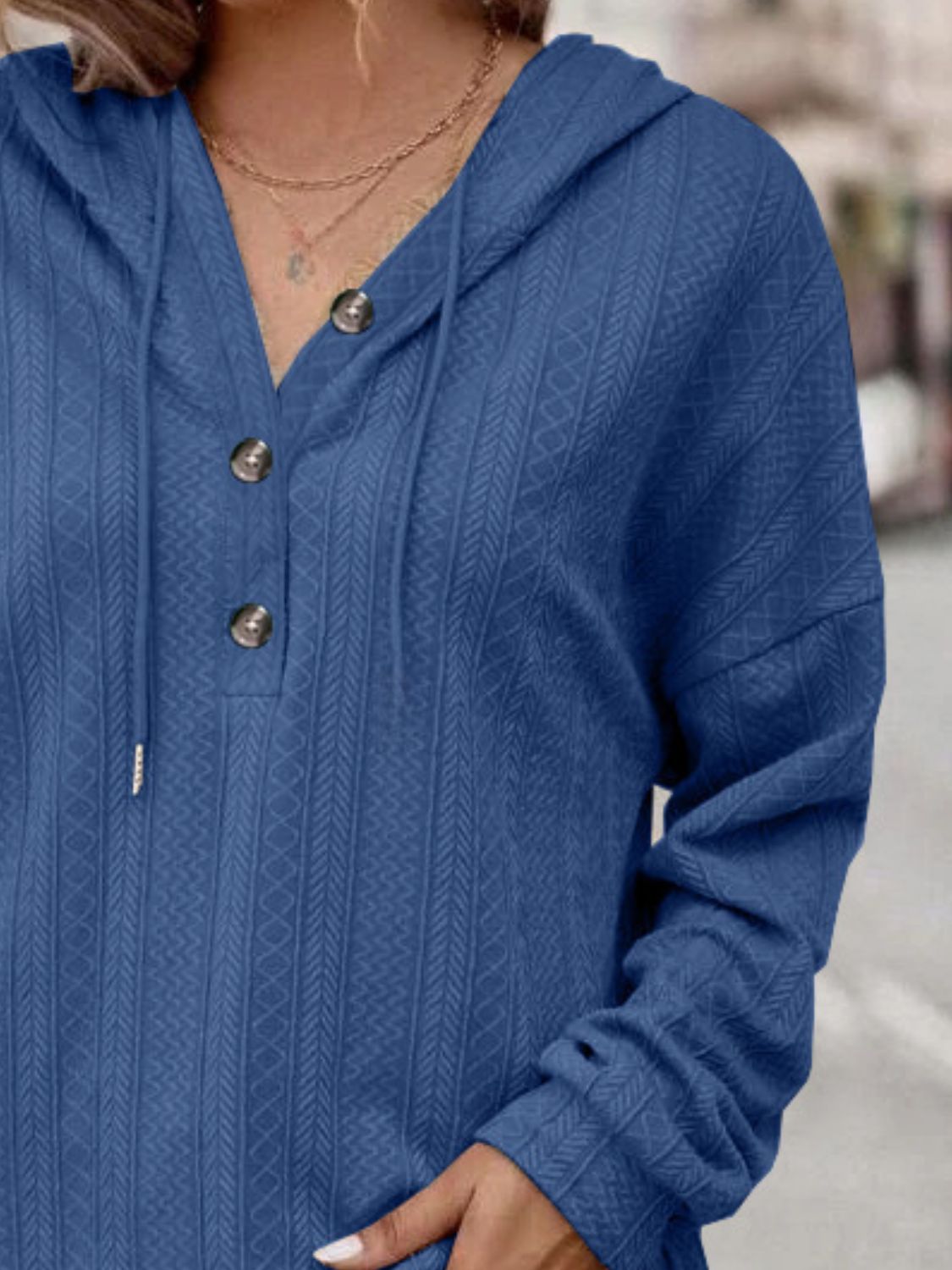 Kapuzenpullover mit überschnittenen Schultern und Kordelzug