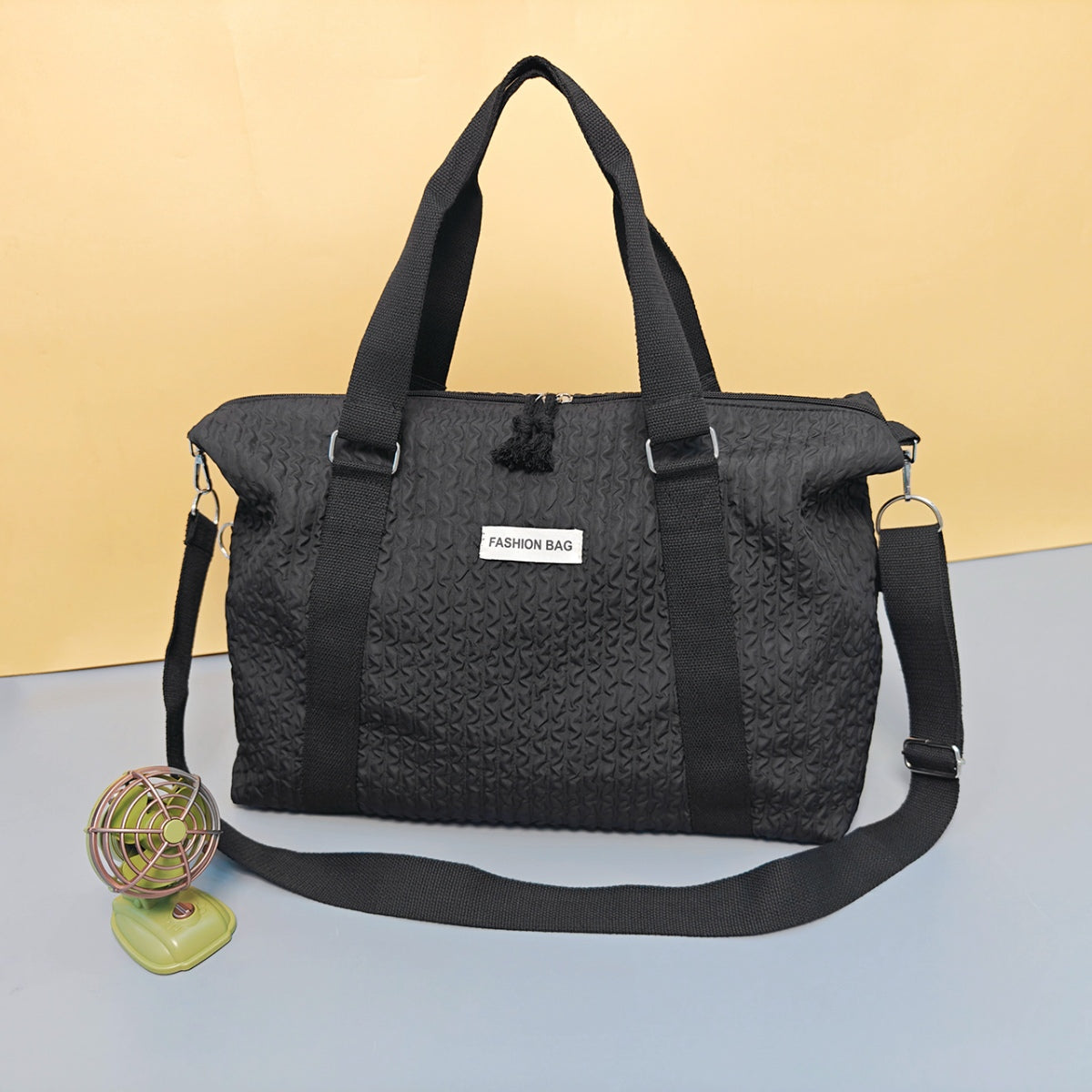 Reisetasche aus strukturiertem Nylon