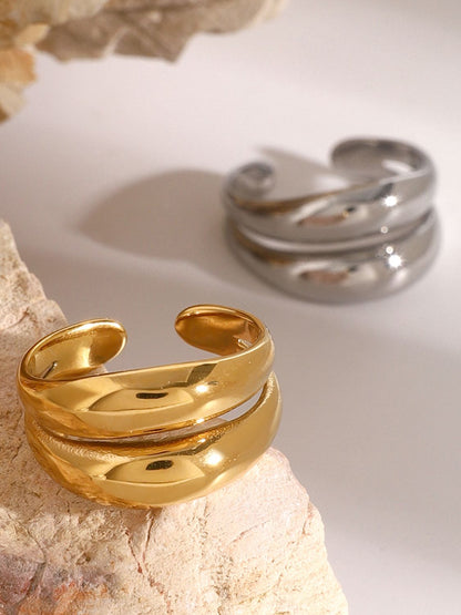 Doppellagiger Ring aus Edelstahl