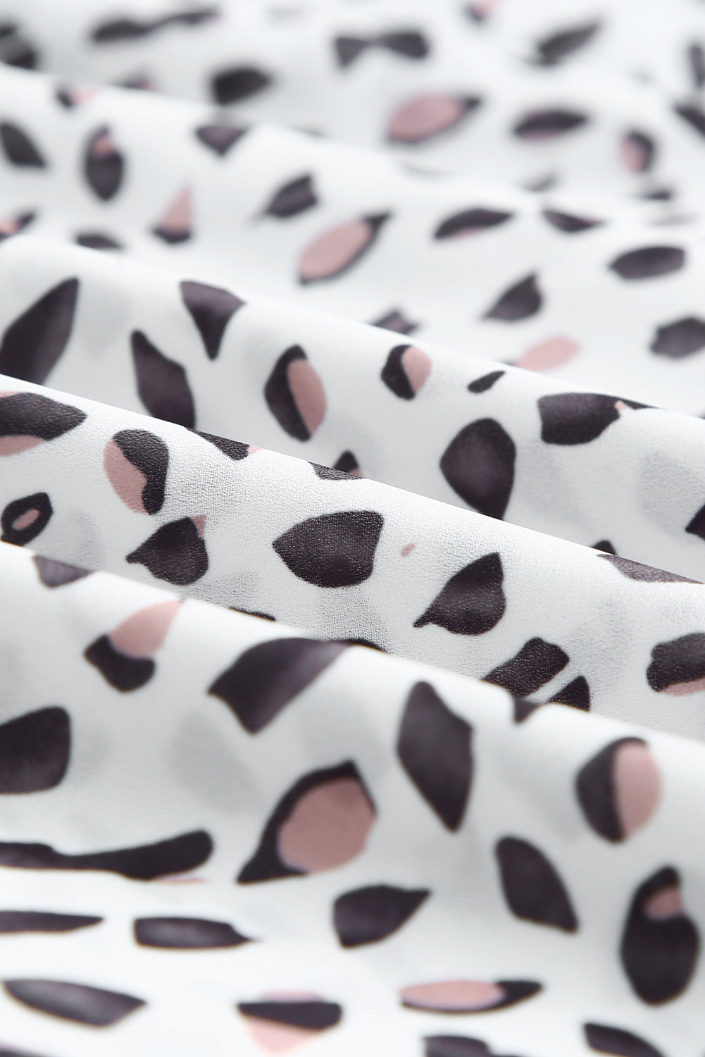 Bedruckte Bluse mit halblangen Ärmeln und schulterfreier Passform in Übergröße