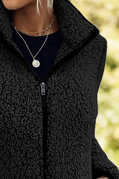 Rollkragenjacke mit Reißverschluss und Taschen