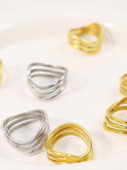 Dreilagiger Ring aus Titanstahl