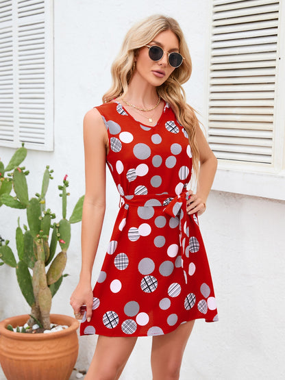 Kleid mit V-Ausschnitt und Polka Dot-Muster