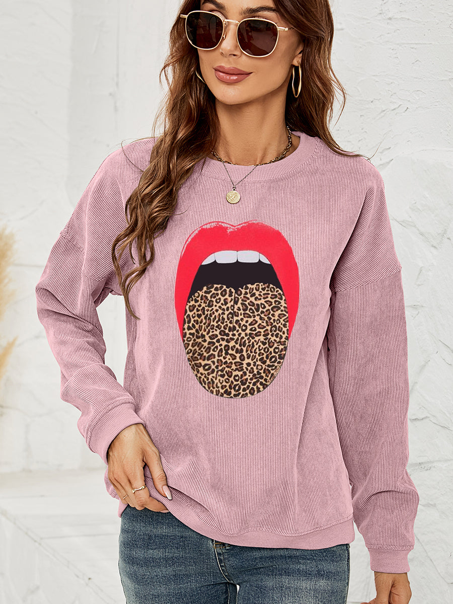 Sweatshirt mit Rundhalsausschnitt und überschnittener Schulterpartie und MAMA-Grafik