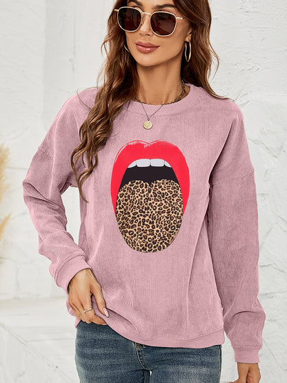 Sweatshirt mit Rundhalsausschnitt und überschnittener Schulterpartie und MAMA-Grafik