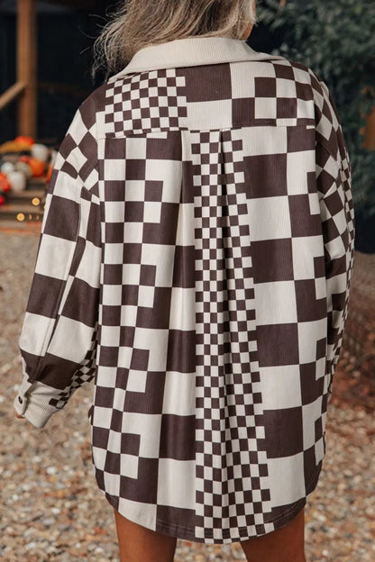 Karierte Jacke mit langen Ärmeln und Taschen zum Knöpfen