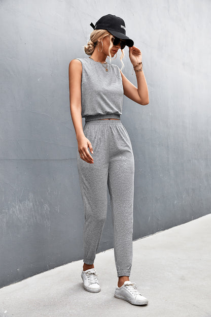 Set aus ärmellosem Top und Jogginghose