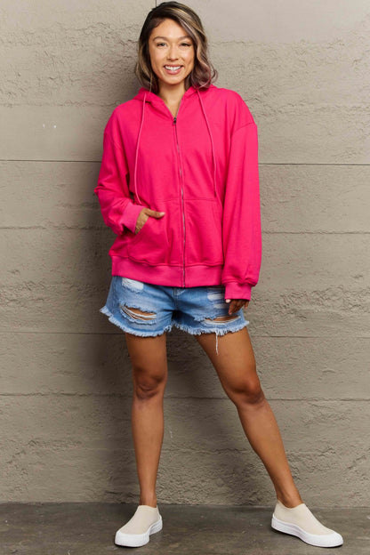 Langärmlige Kapuzenjacke mit Reißverschluss in voller Größe