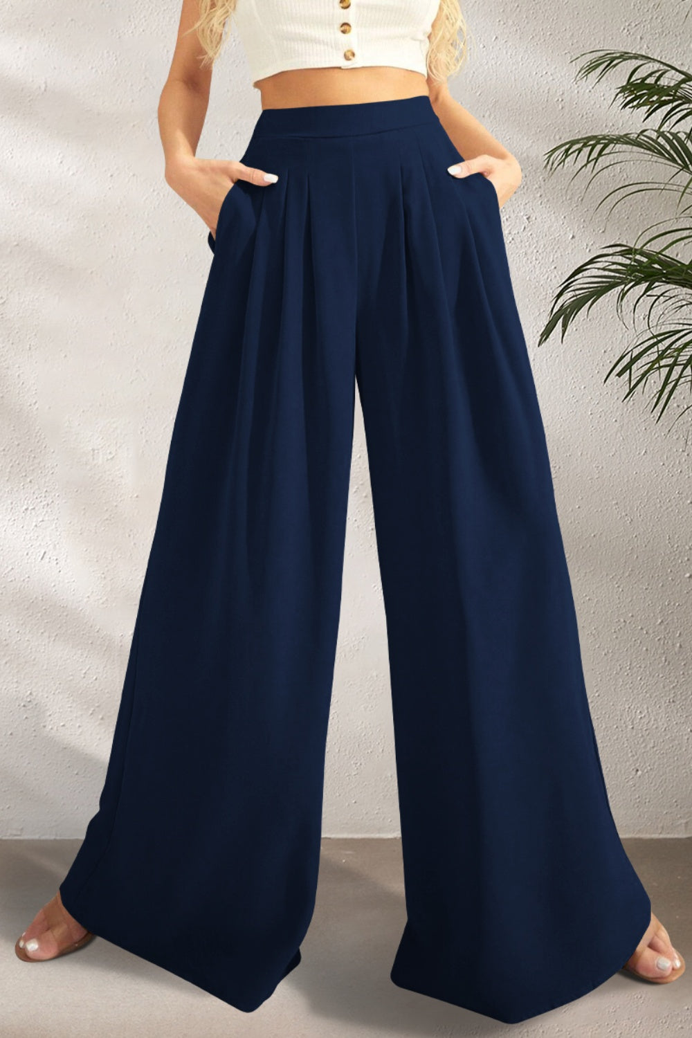 Hose mit hoher Taille und weitem Bein