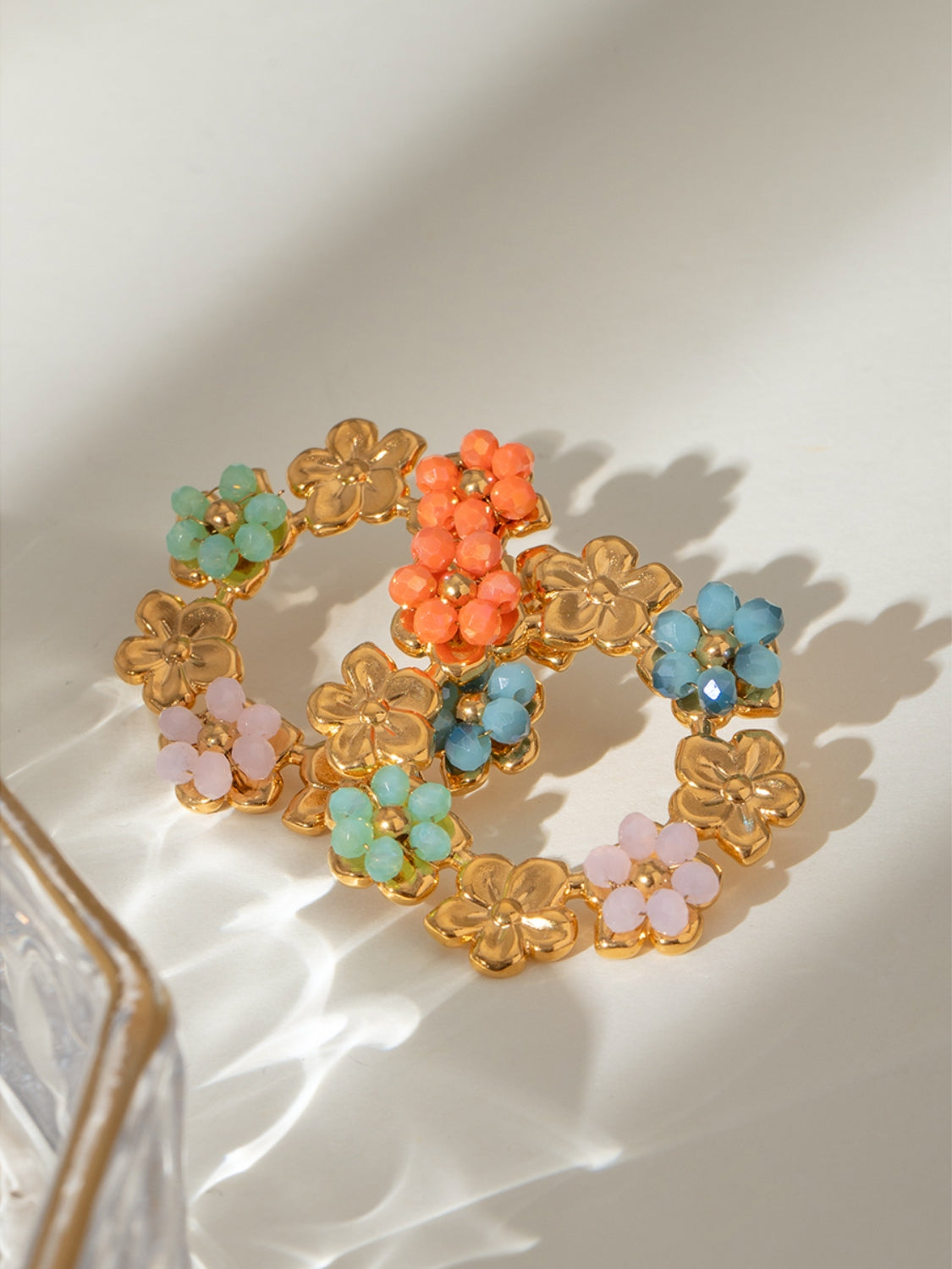 Blumenohrringe aus synthetischem Kristall-Edelstahl