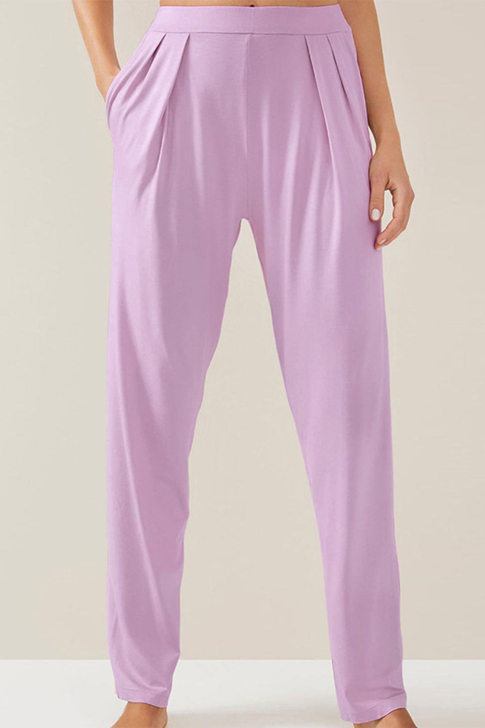 Butterweiches Set aus langärmligem Oberteil und Hose im Chorhemdstil