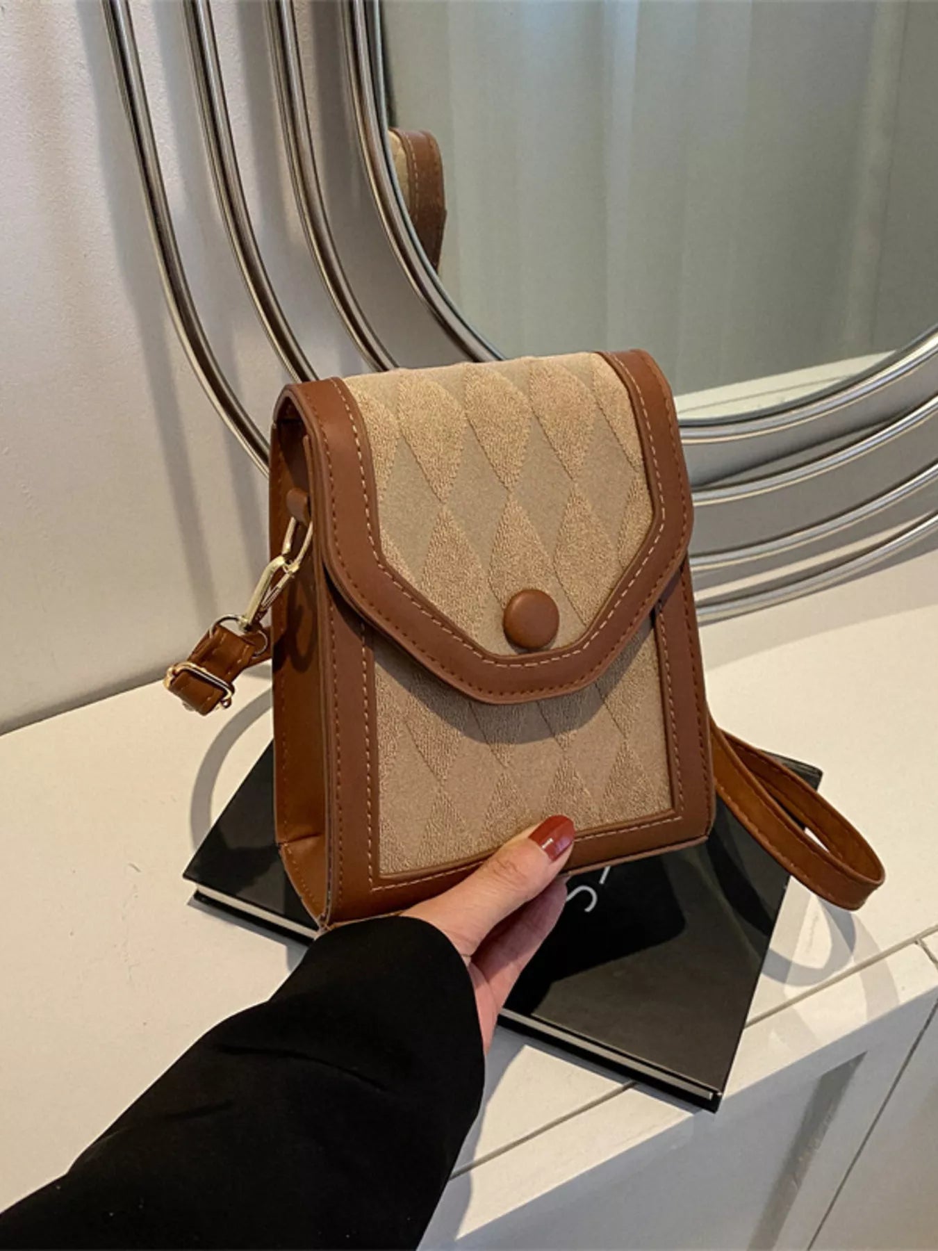 db6e6da9a24c4b028e6eef68bbd68fe9-Max-Origin