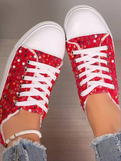 Flache Sneakers mit runder Spitze und Pailletten