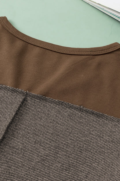 Langarmbluse mit Farbblockdesign und Kerben