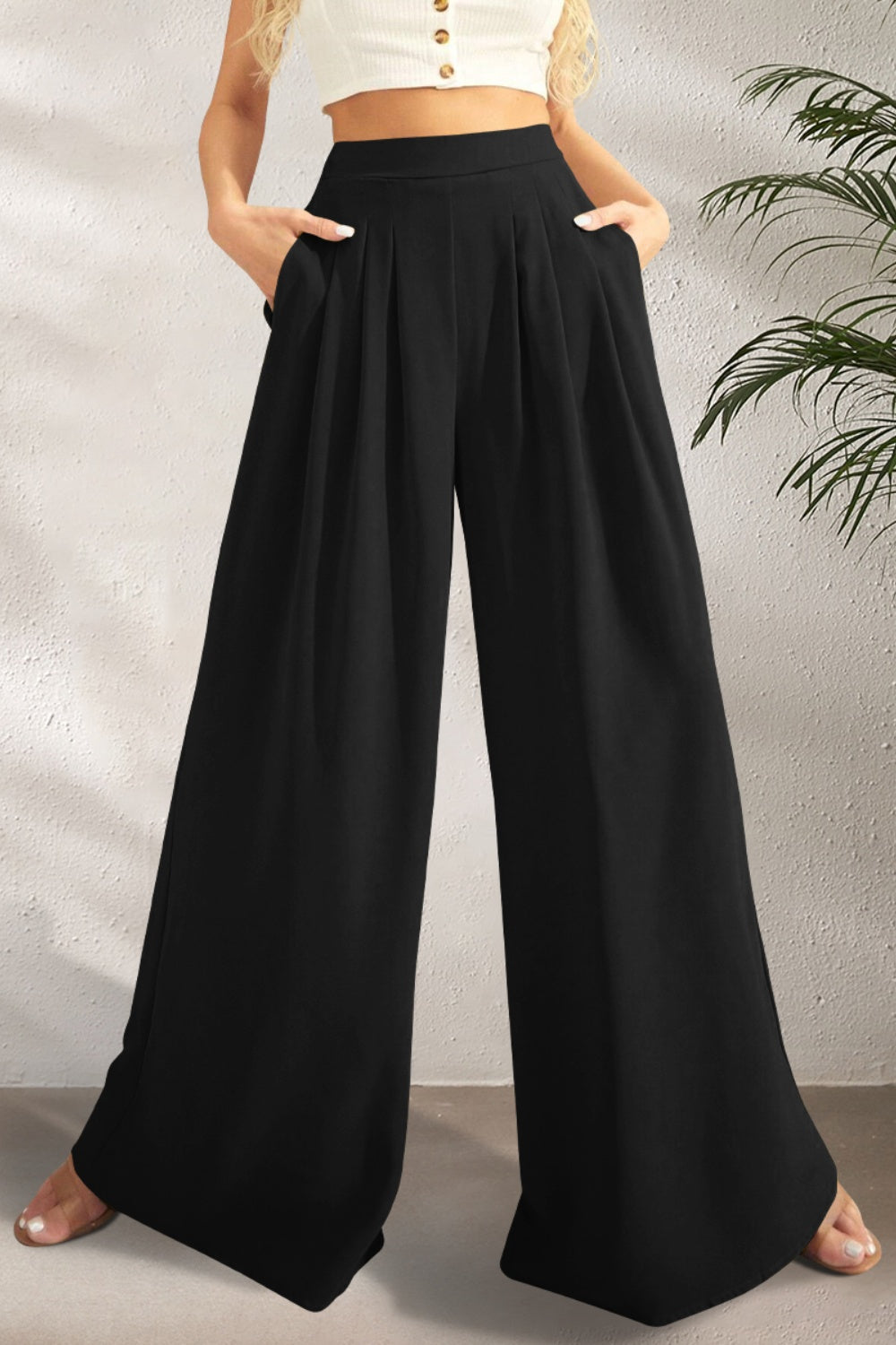 Hose mit hoher Taille und weitem Bein