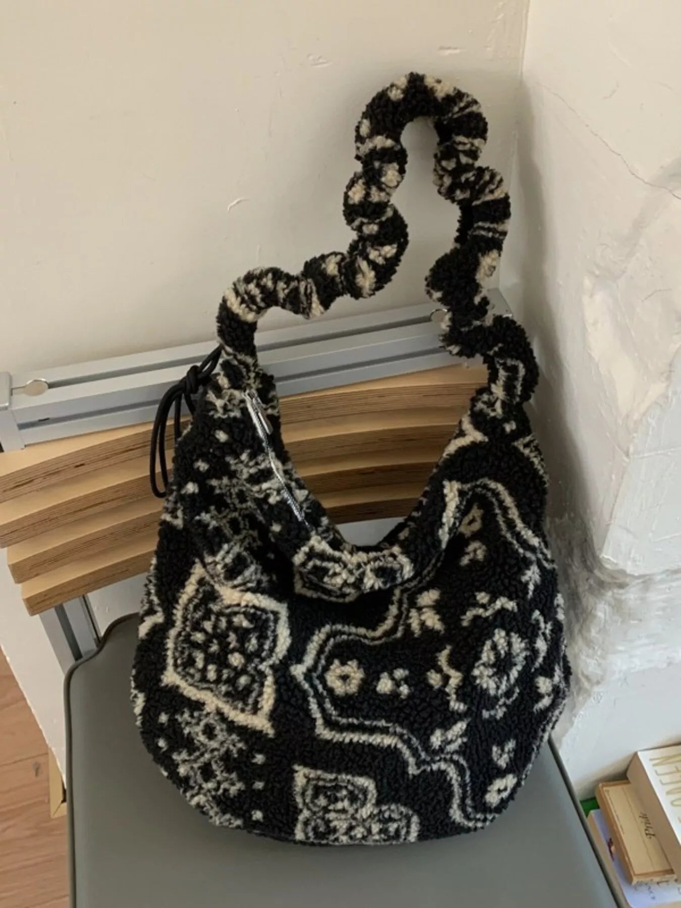 dee08e1b28bb4405957b8db37a1f47db-Max-Origin