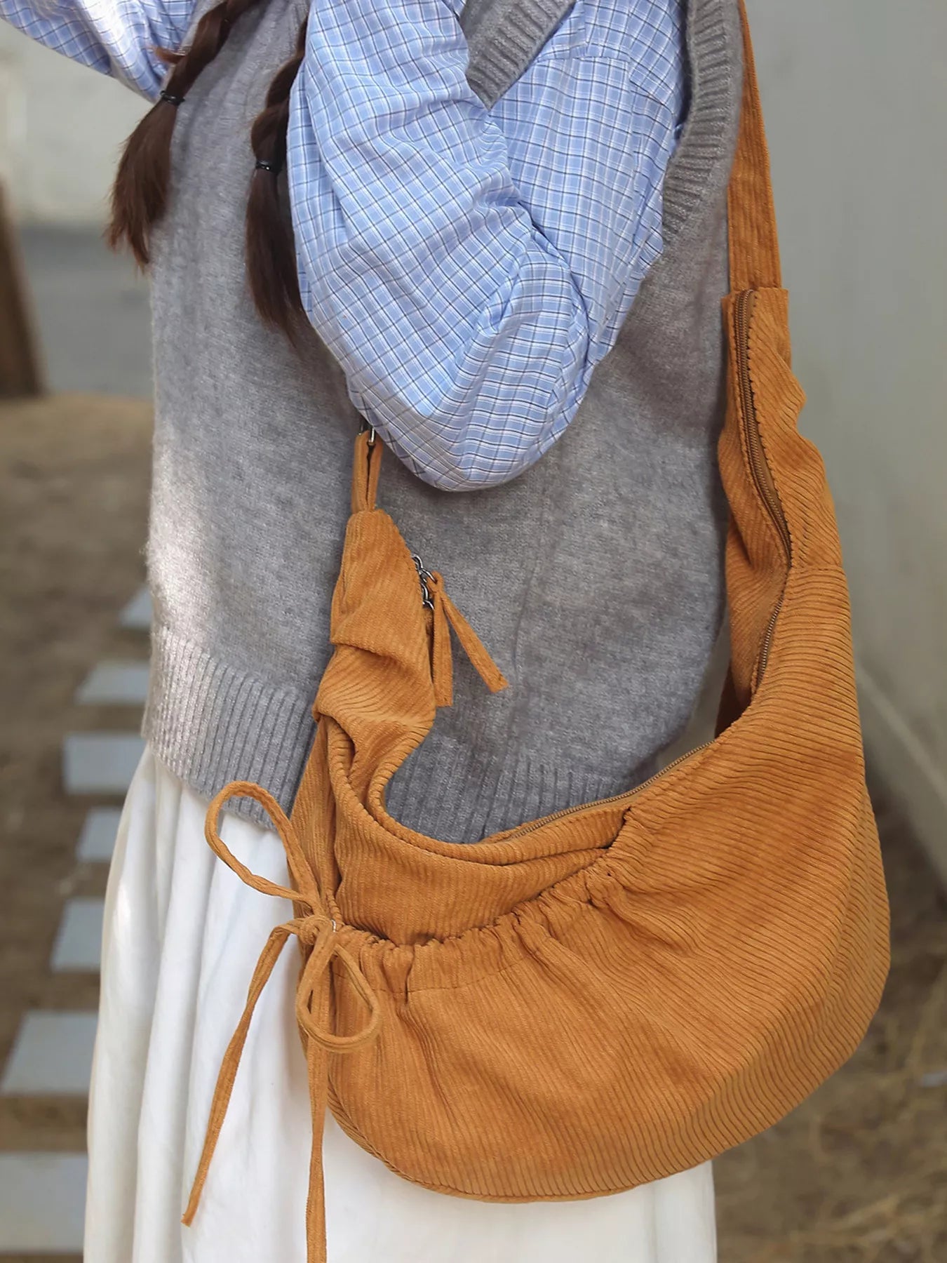 e28eeb4cb18f41898f760c92df5ff43e-Max-Origin