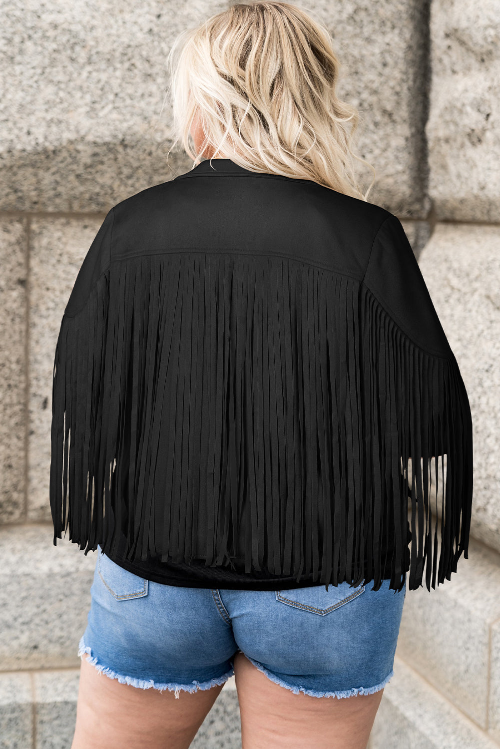 Chaqueta con frente abierto y flecos de talla grande