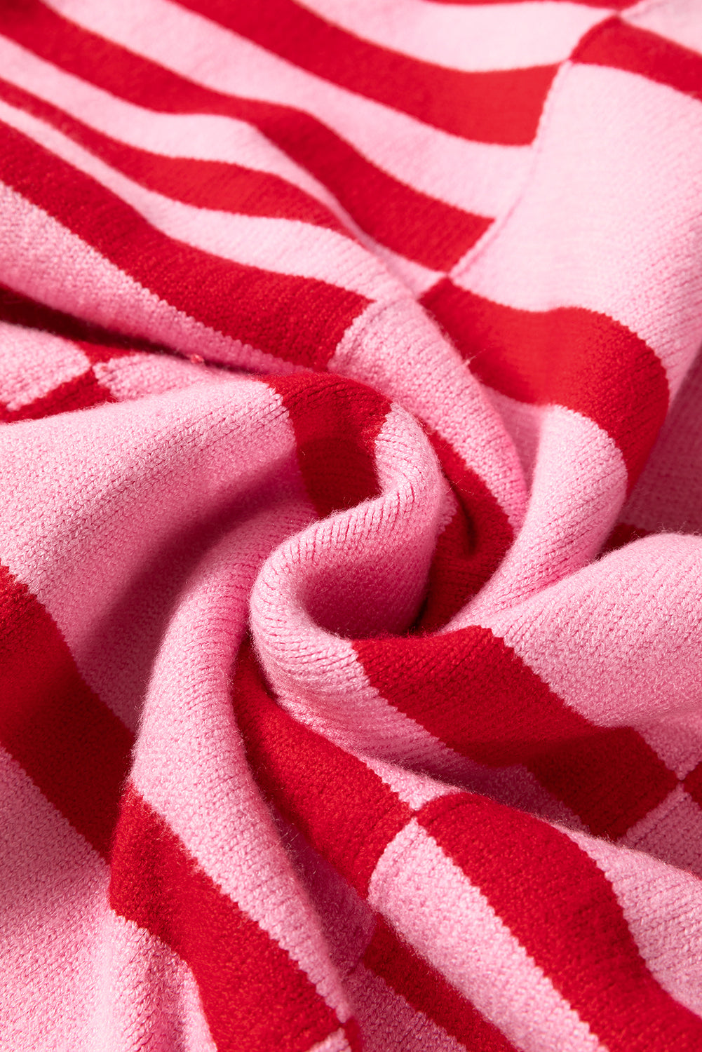 Gestreifter Pullover mit Rundhalsausschnitt und überschnittenen Schultern