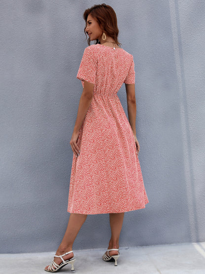 Bedrucktes, kurzärmliges Midikleid mit Rundhalsausschnitt