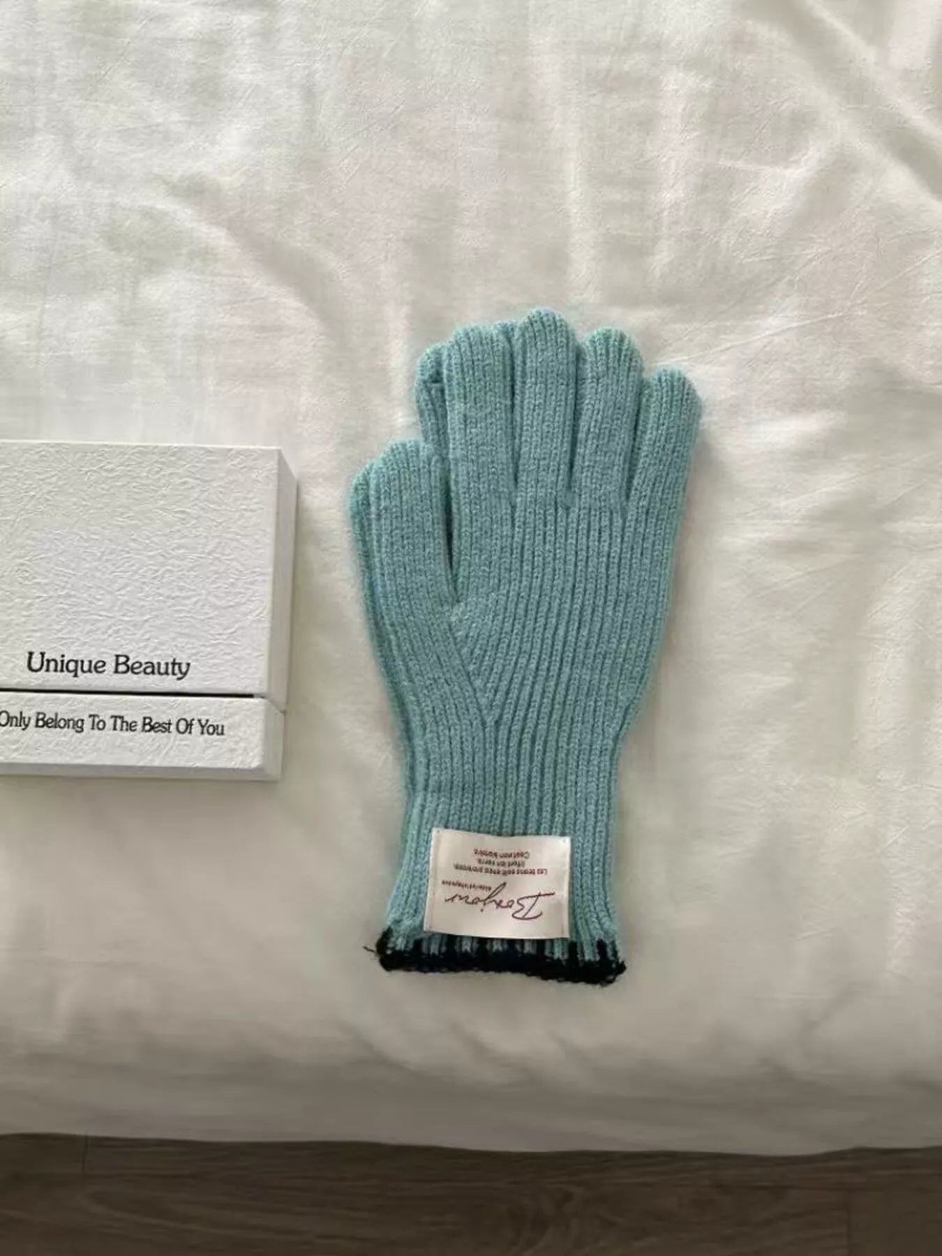 e5e21aefdc574905bc77b5160d40d564-Max-Origin