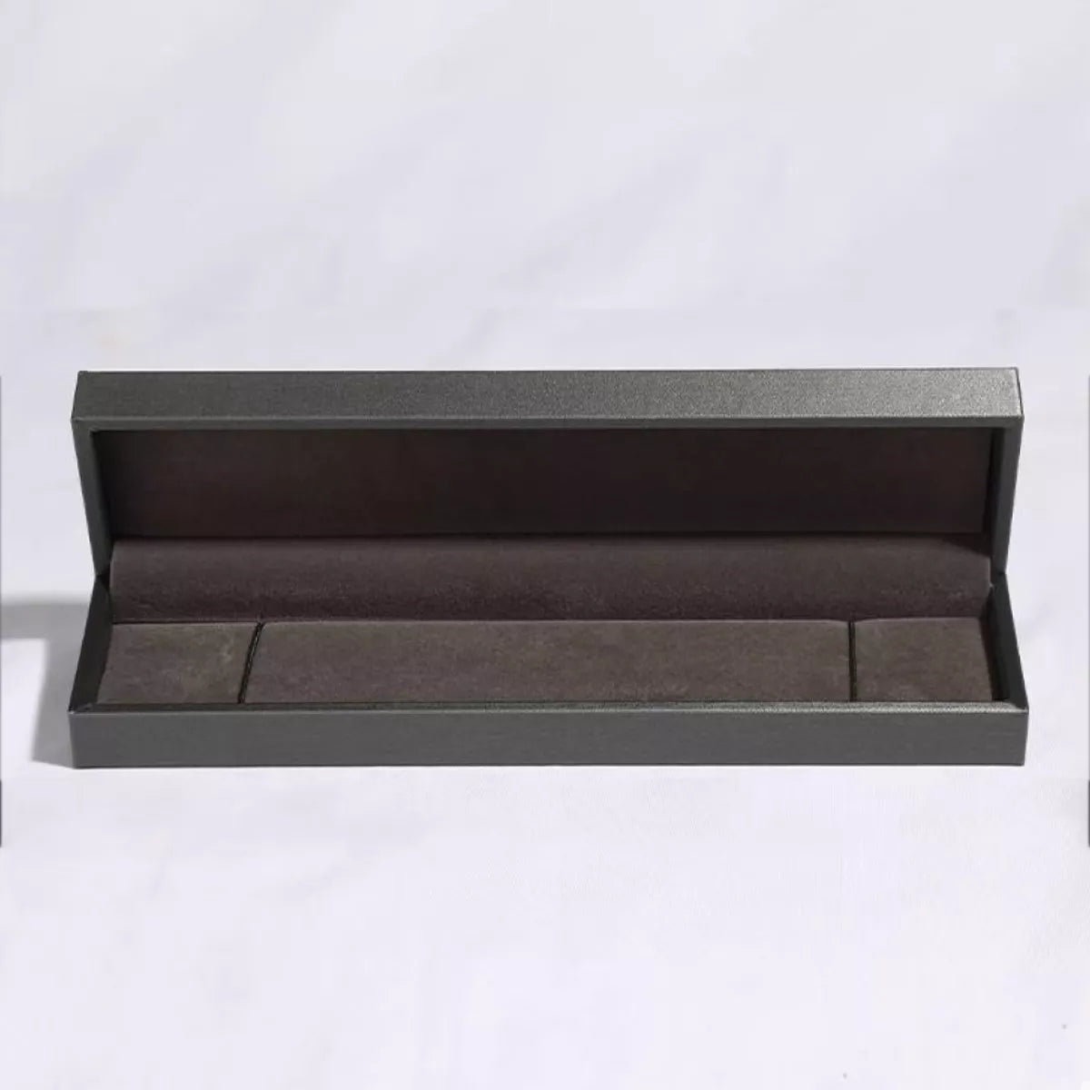 e5efe341-7873-4264-9a70-77f0072f1a36-Max-Origin