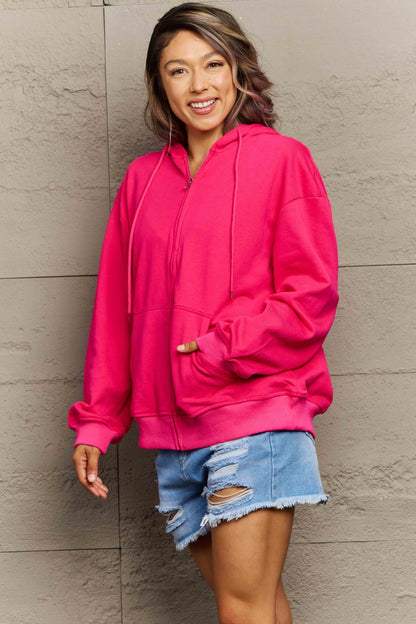 Langärmlige Kapuzenjacke mit Reißverschluss in voller Größe