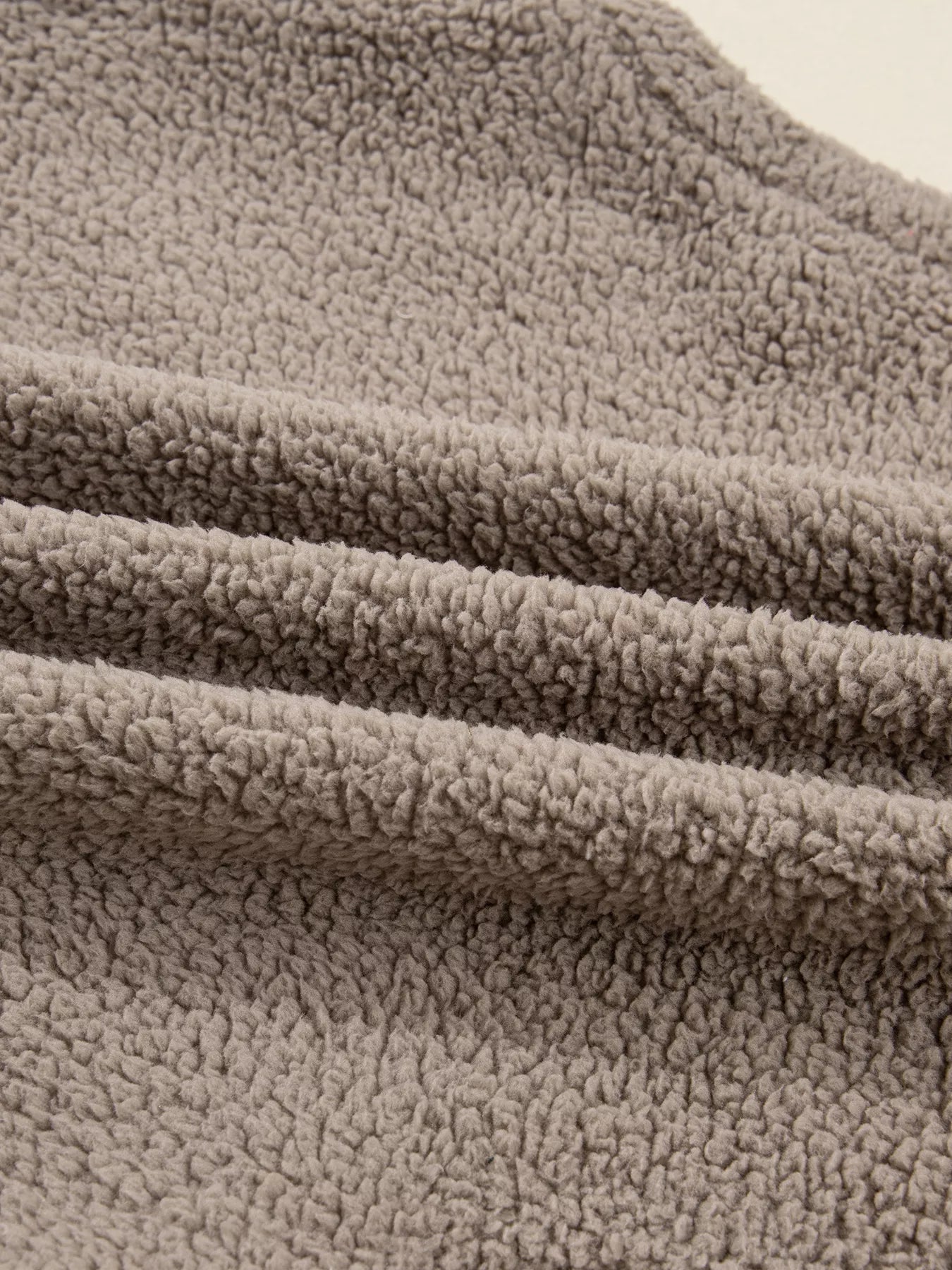 e9389a8962594f3baa90ff863ea88c98-Max-Origin