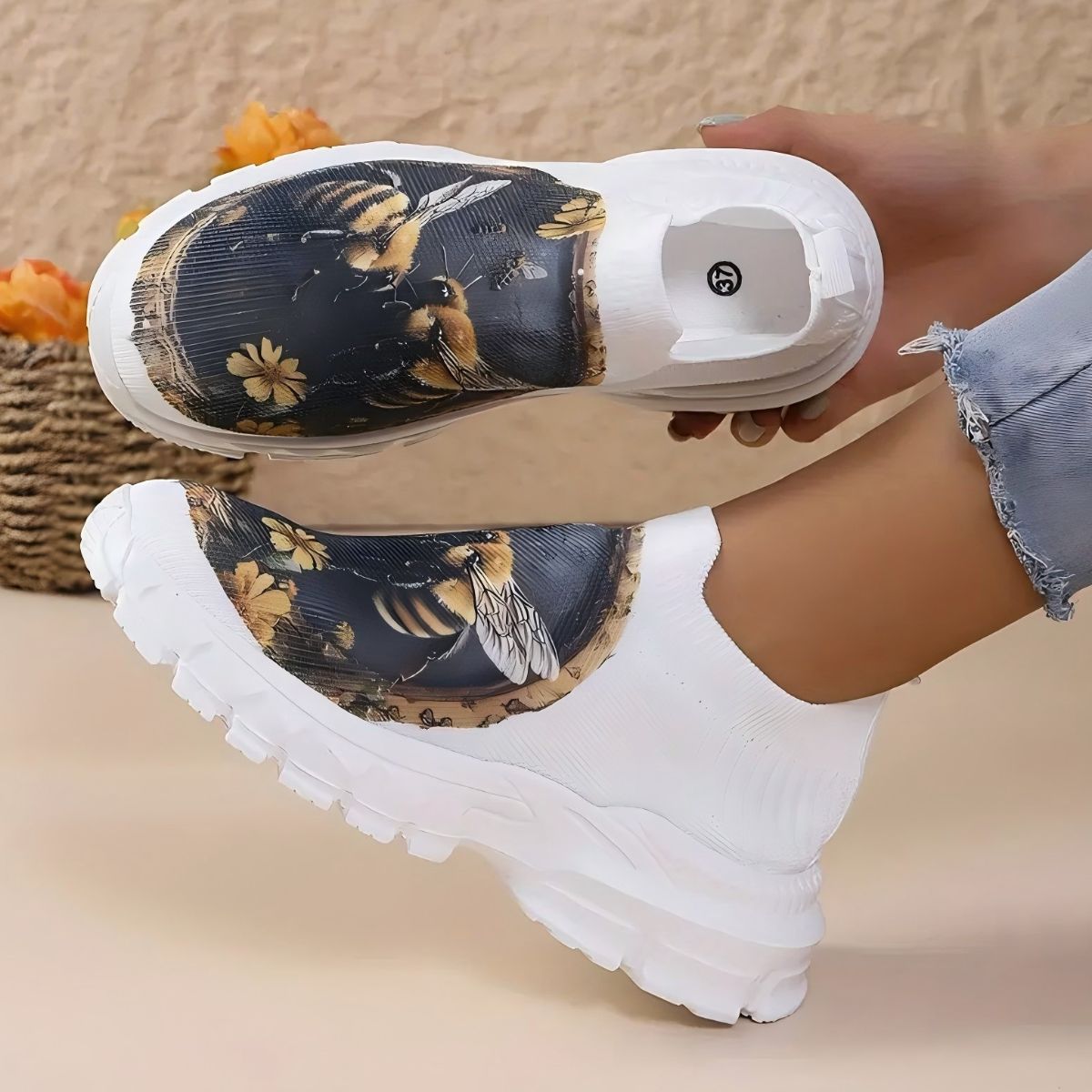 eb55582a-432a-48da-8f8a-04521d042bbb-Max