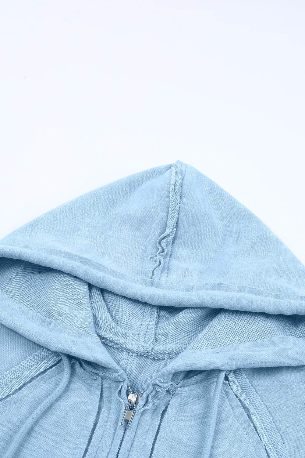 Kapuzenpullover mit Reißverschluss und Kordelzug und sichtbaren Nähten