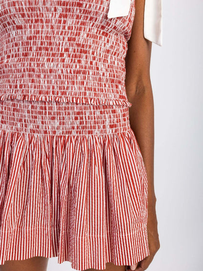 eec5570e-56e7-4b8e-b9e7-1c1a5b6cf2c6-Max